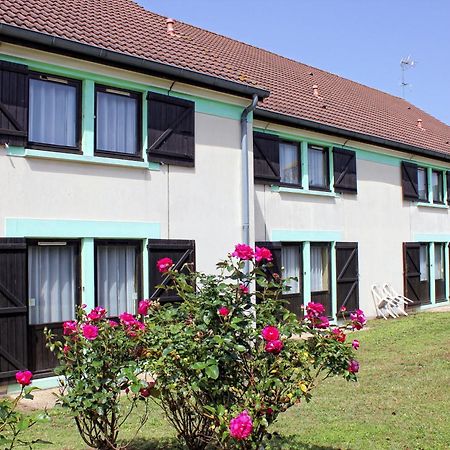 Contact Hotel Restaurant La Chaumiere Entre Orgeval Et Flins A13 Sortie 8 Les Mureaux Εξωτερικό φωτογραφία