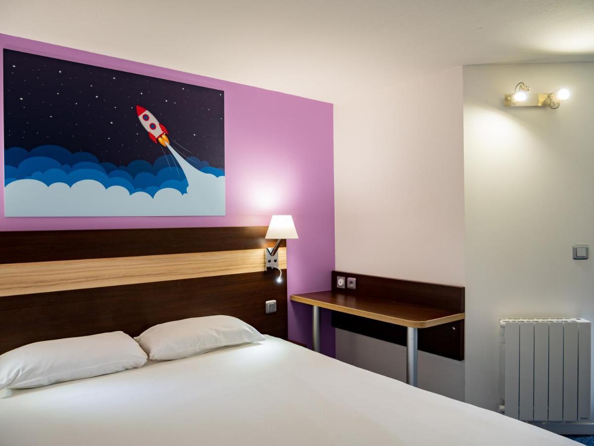 Contact Hotel Restaurant La Chaumiere Entre Orgeval Et Flins A13 Sortie 8 Les Mureaux Εξωτερικό φωτογραφία