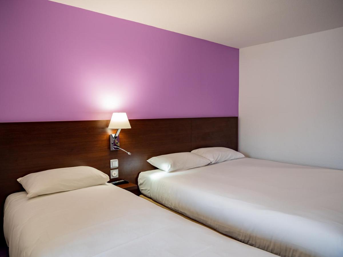 Contact Hotel Restaurant La Chaumiere Entre Orgeval Et Flins A13 Sortie 8 Les Mureaux Εξωτερικό φωτογραφία